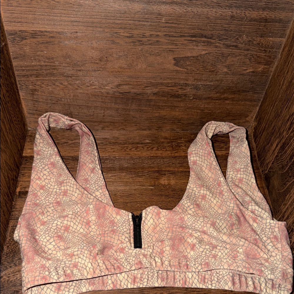 Stone fox swim - top